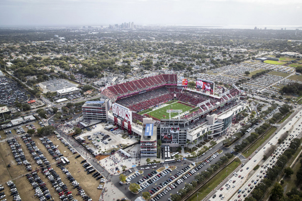 Rent A Suite | Raymond James Stadium Suites